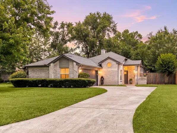 1915 Mercoal Dr, Spring, TX 77386