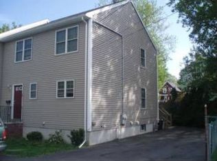 18 Adams Ct, Lynn, MA 01902