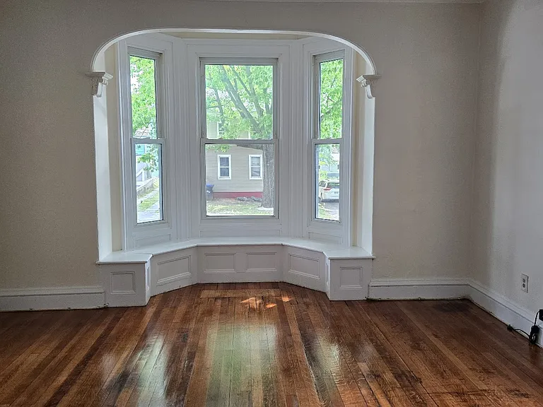 255 Church St #1 — Photo 4