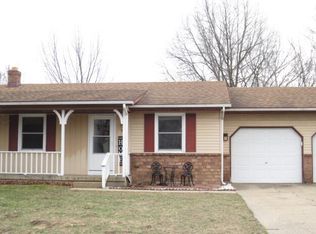 934 McCarty St NW, Grand Rapids, MI 49544