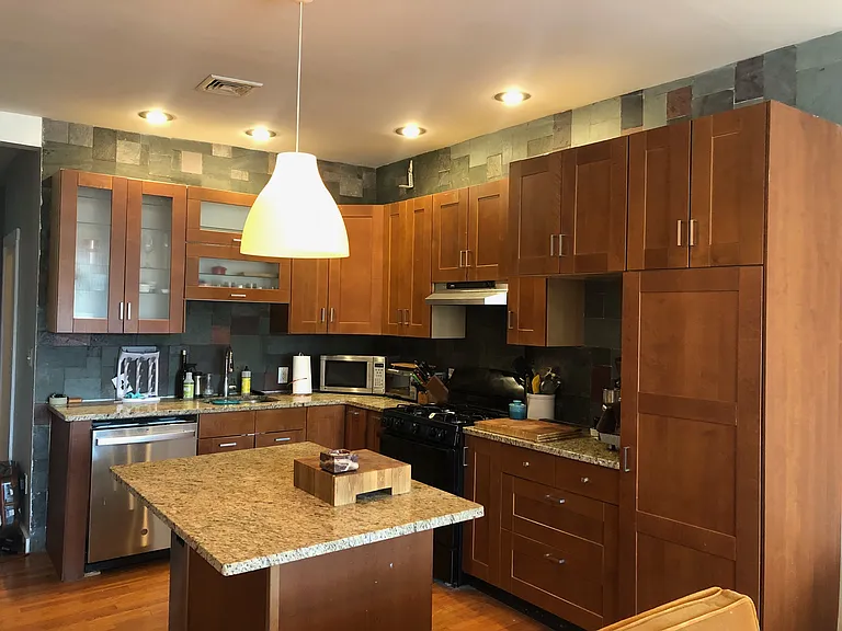 105 Liberty St #2 — Photo 7