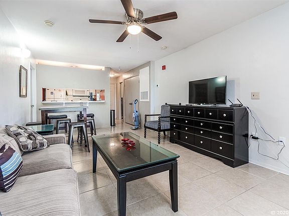 4th image of 4000 SW 23rd St Suite 104-4