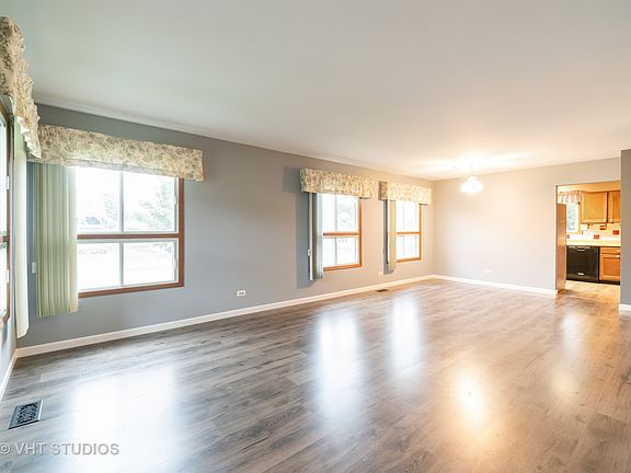 2nd image of 2507 Brunswick Cir