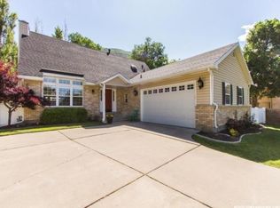 1986 N 100 E, Centerville, UT 84014