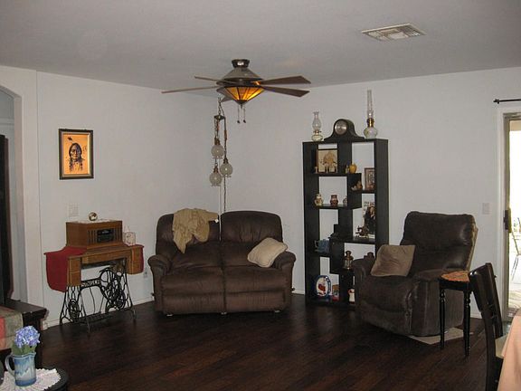 5th image of 7614 W Oregon Ave