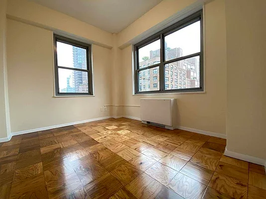 Rented by Bond New York | media 10