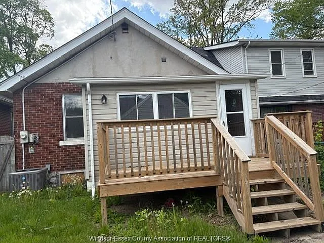 1370 Bruce Ave — Photo 24