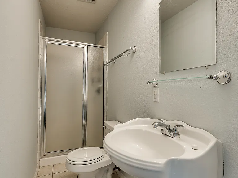 1508 N Peak St #4 — Photo 10