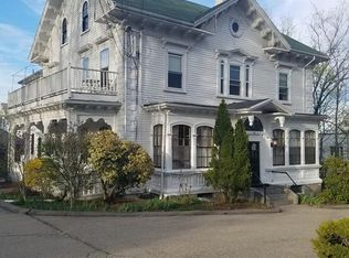 75 Day St APT 3A, Norwood, MA 02062