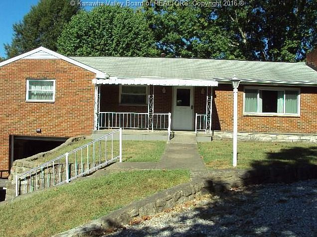 1st image of 807 Townsend Dr
