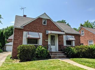 330 E 246th St, Euclid, OH 44123