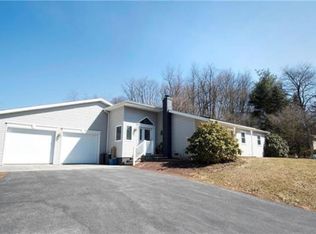 41 Siegfriedale Rd, Kutztown, PA 19530