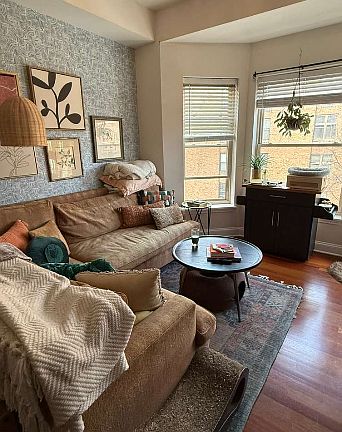 2nd image of 811 W Lill Ave APT 302