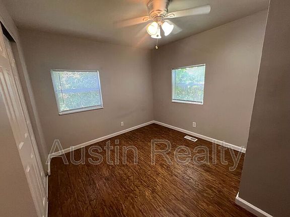 5th image of 7064 Mitchell Ave