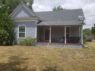 313 E Ross St, Waxahachie, TX 75165