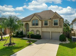 1215 Chuck Dr, Friendswood, TX 77546