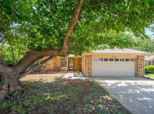 536 NW 168th St, Edmond, OK 73012