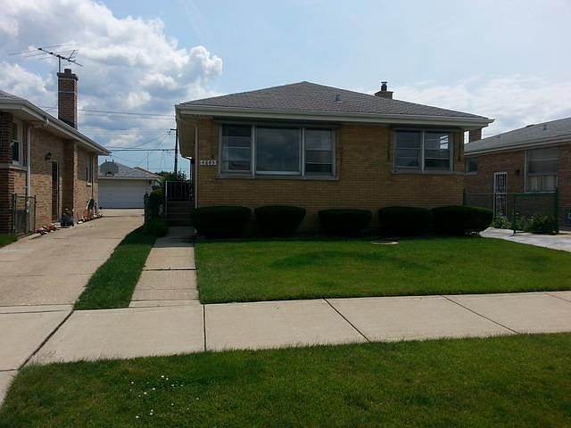 1st image of 4845 N Mont Clare Ave