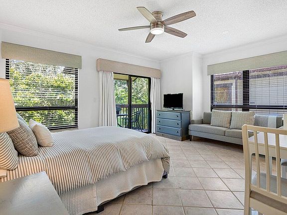 4th image of 13334 Polo Club Rd APT 327