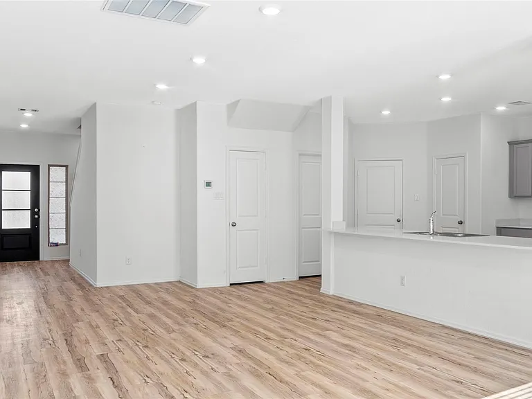 19148 Cicerone Ct — Photo 7