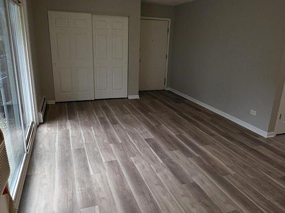 2nd image of 444 Cavalier Ct APT 1-3