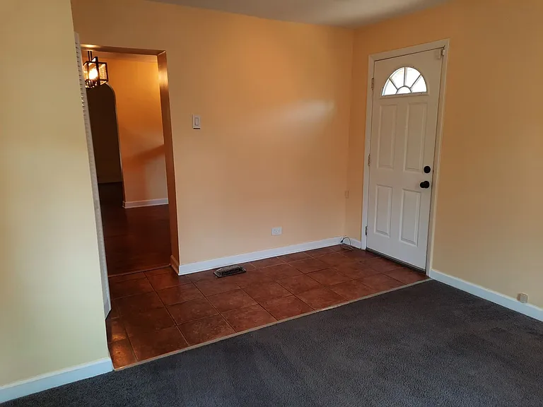 1720 Leland Ave — Photo 18