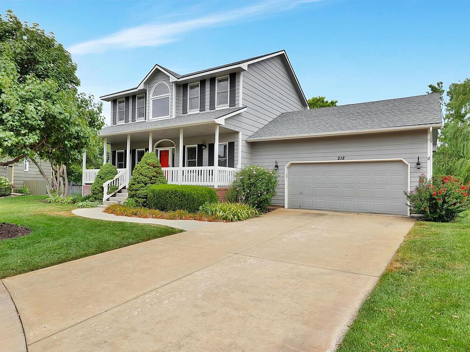 1st image of 218 Cypress Ct