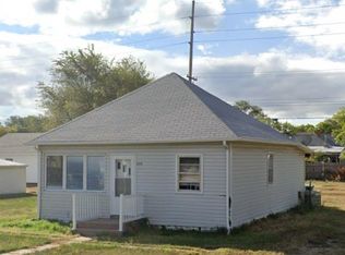 608 Rodeo Rd, North Platte, NE 69101
