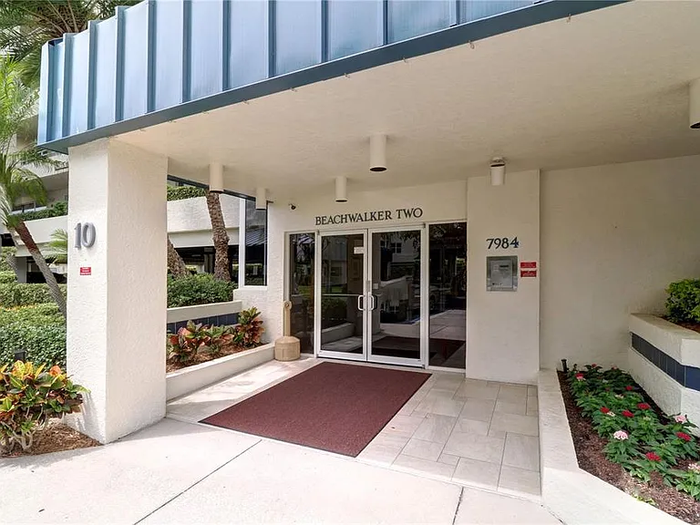 7974 Sailboat Key Blvd S #701 — Photo 16