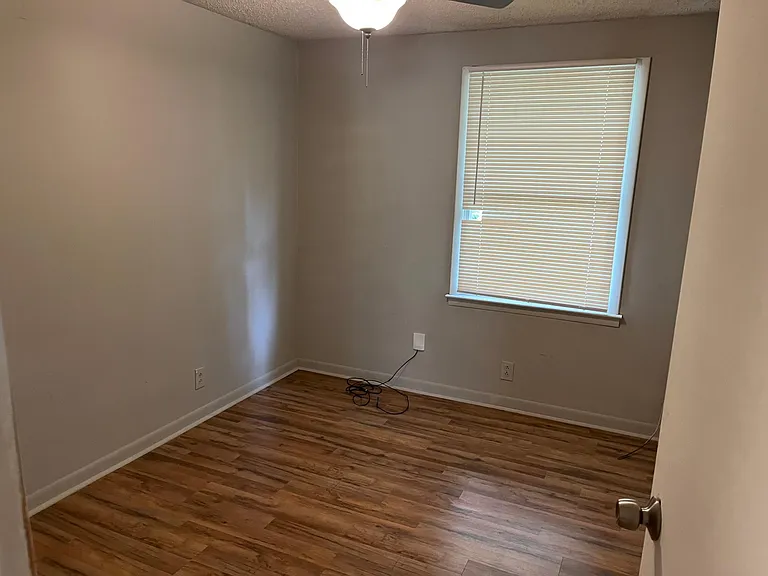133 Needles Ct — Photo 9