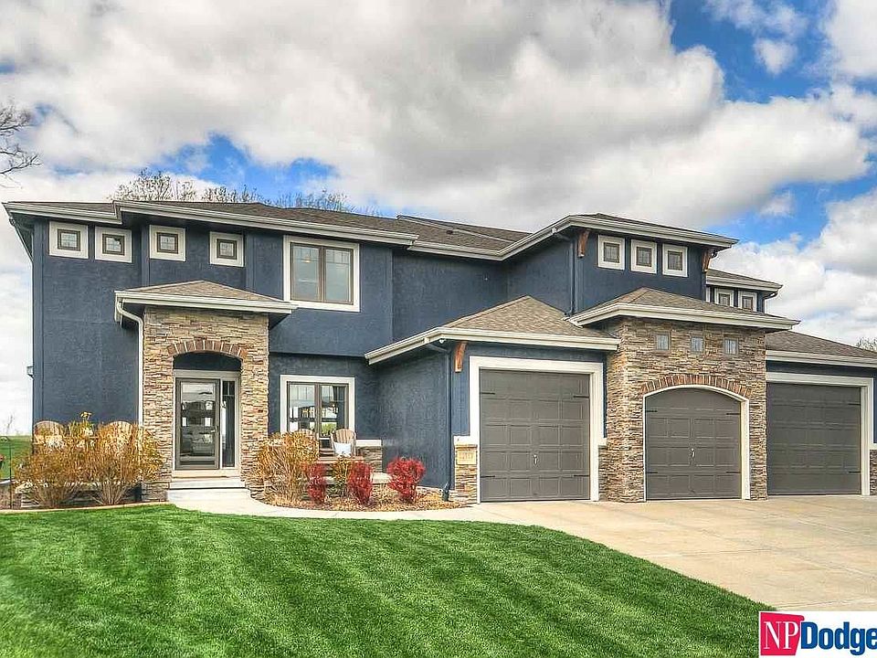 1st image of 12513 Longshore Cir