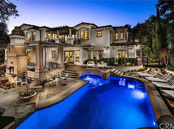 2nd image of 930 Singing Wood Dr