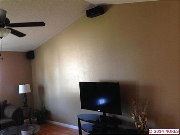 5th image of 1011 W 22nd St