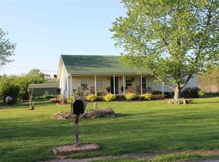 552 Rattlesnake Lodge Rd, Shelbyville, TN 37160