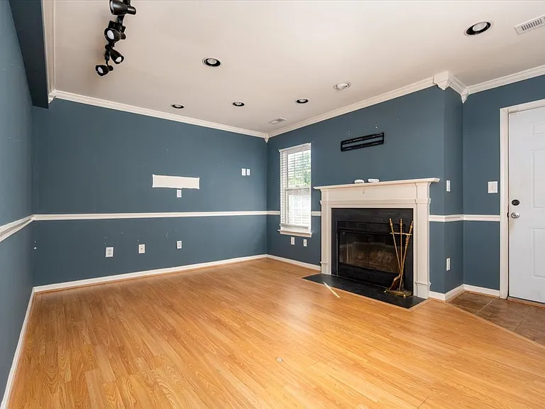 2209 Commissary Cir #284 — Photo 9