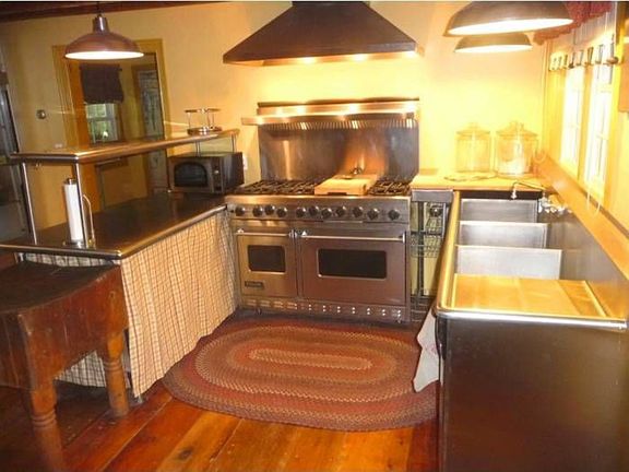 Viking chef stove w/grill 