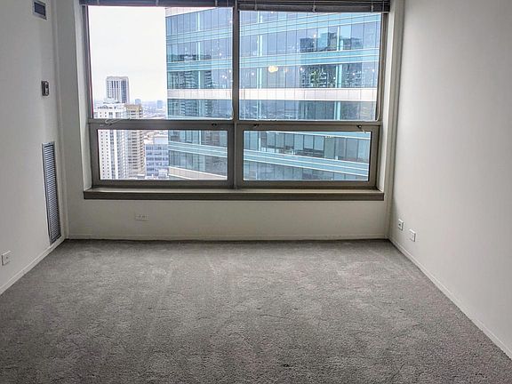 4th image of 603 W Madison St #1-3310