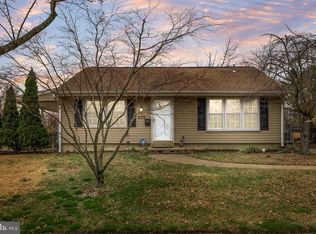 419 Delview Ln, Delanco, NJ 08075