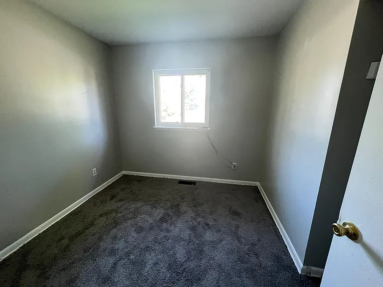 2089 Bancroft St — Photo 6