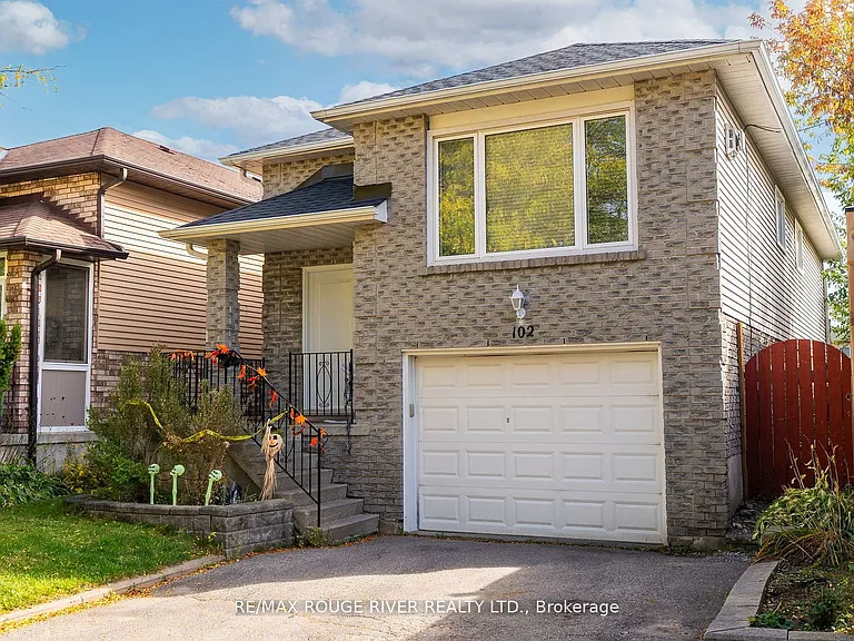 102 Turnberry Cres #LOWER — Photo 2