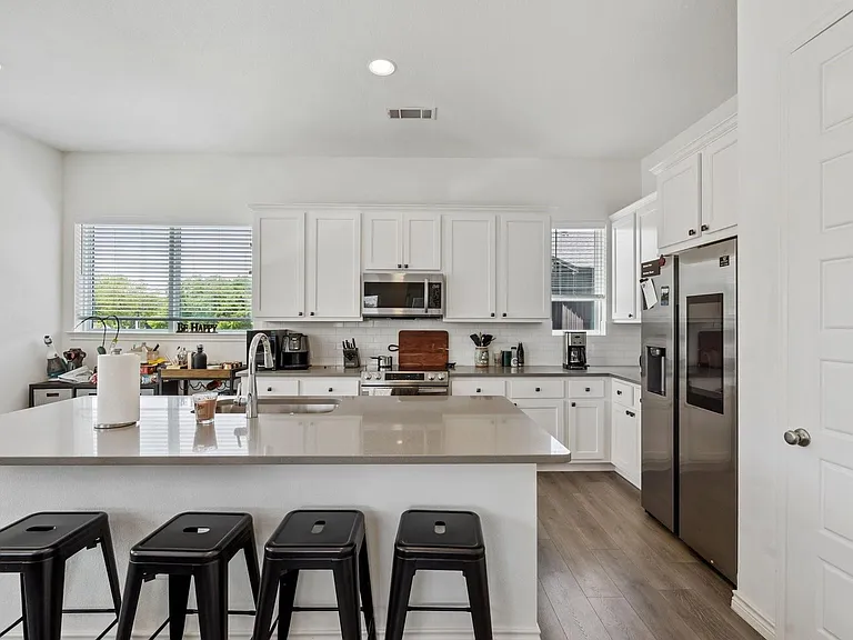2830 Addison Park Ln — Photo 10