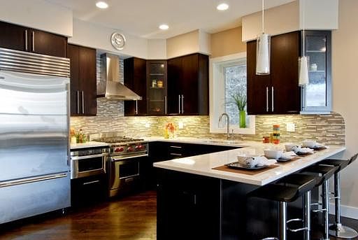 2nd image of 2628 N Halsted Ave #2N