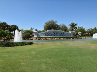 10072 Oakhurst Way, Fort Myers, FL 33913