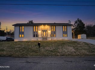7328 Palmleaf Rd, Knoxville, TN 37918