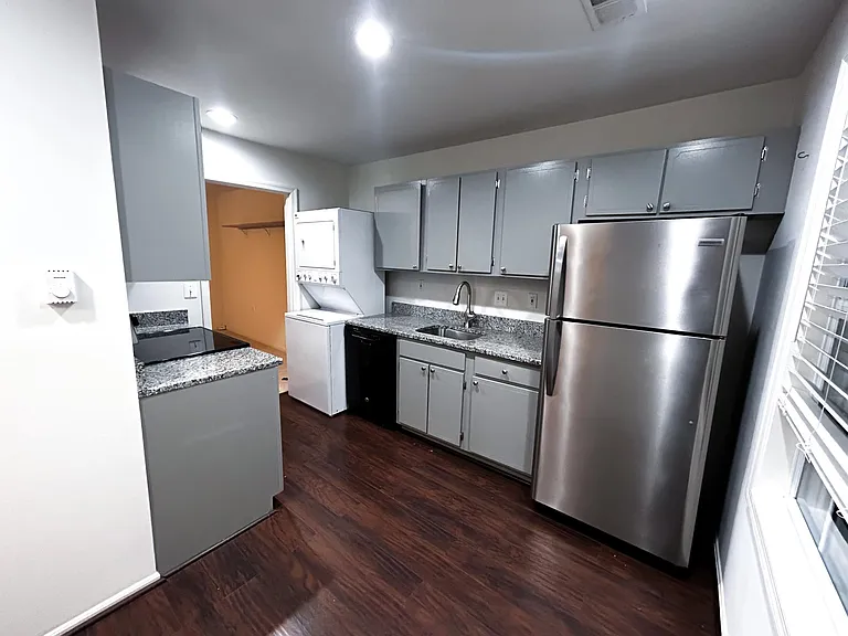 305 Rock Spring Dr SW — Photo 10