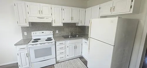 30 E Pine St Photo 1