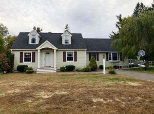 8 Bruuer Ave, Wilbraham, MA 01095