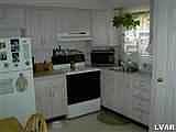 2nd image of 850-880 N Halstead St