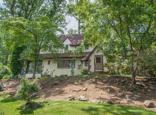 92 Elm St, Millburn, NJ 07041