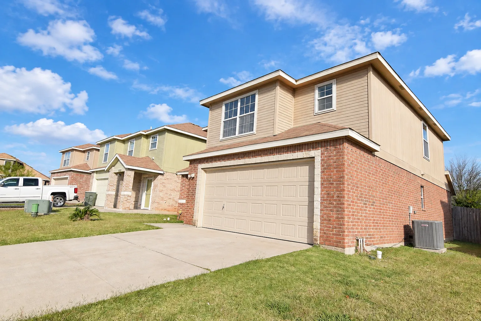 3501 Regency Ct, Killeen — Photo 2